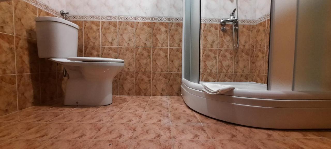 Ambassador Apartments Petrovac エクステリア 写真